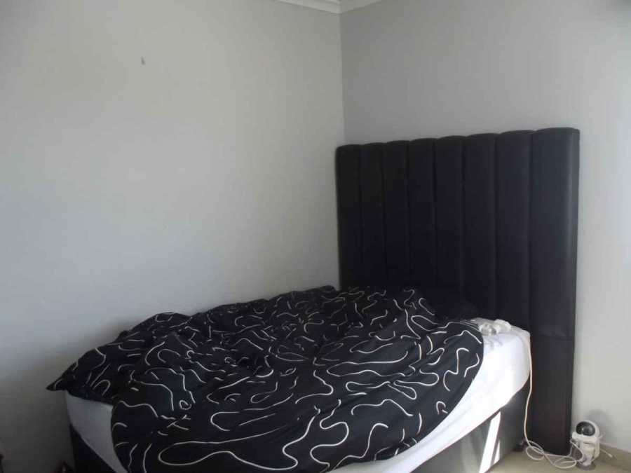 2 Bedroom Property for Sale in Parklands Western Cape